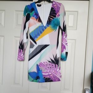 BEBE PATTERNED DRESS
